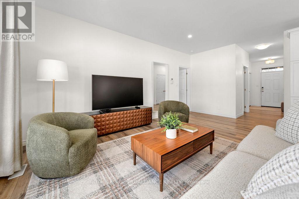 26 Redwood Drive, Belleville (Thurlow Ward), Ontario  K8N 0K4 - Photo 23 - X12766712