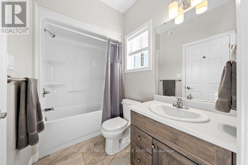 26 Redwood Drive, Belleville (Thurlow Ward), Ontario  K8N 0K4 - Photo 30 - X12766712