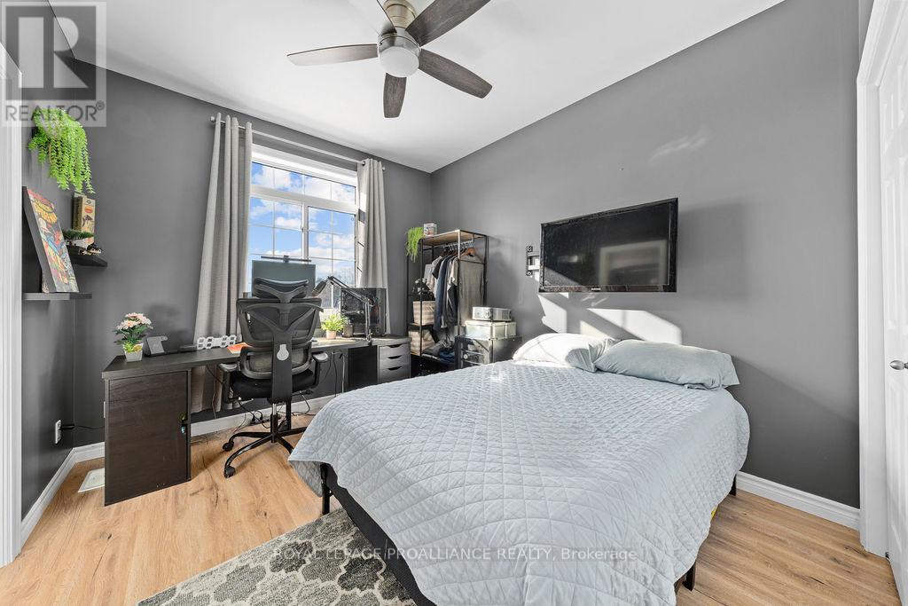 26 Redwood Drive, Belleville (Thurlow Ward), Ontario  K8N 0K4 - Photo 32 - X12766712