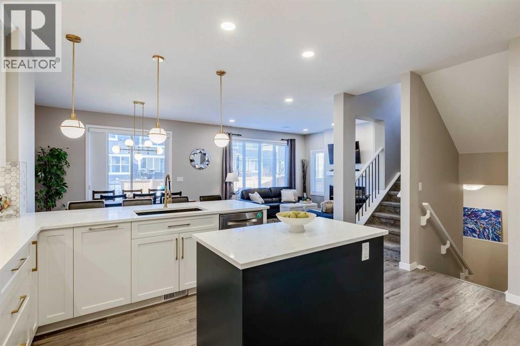 106 Magnolia Terrace Se, Calgary, Alberta  T3M 3G7 - Photo 7 - A2274742