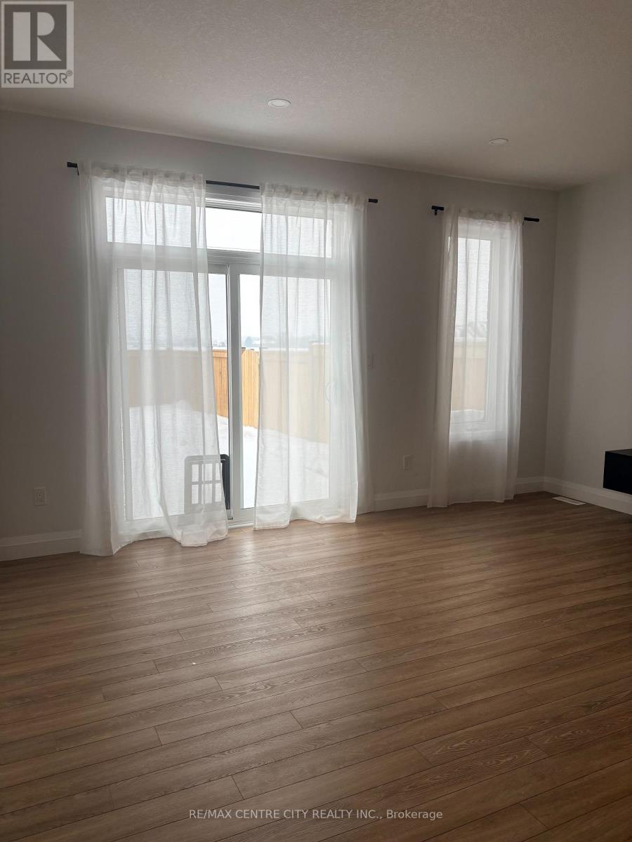 33 Evylean Court, St. Thomas, Ontario  N5P 3S6 - Photo 10 - X12766874