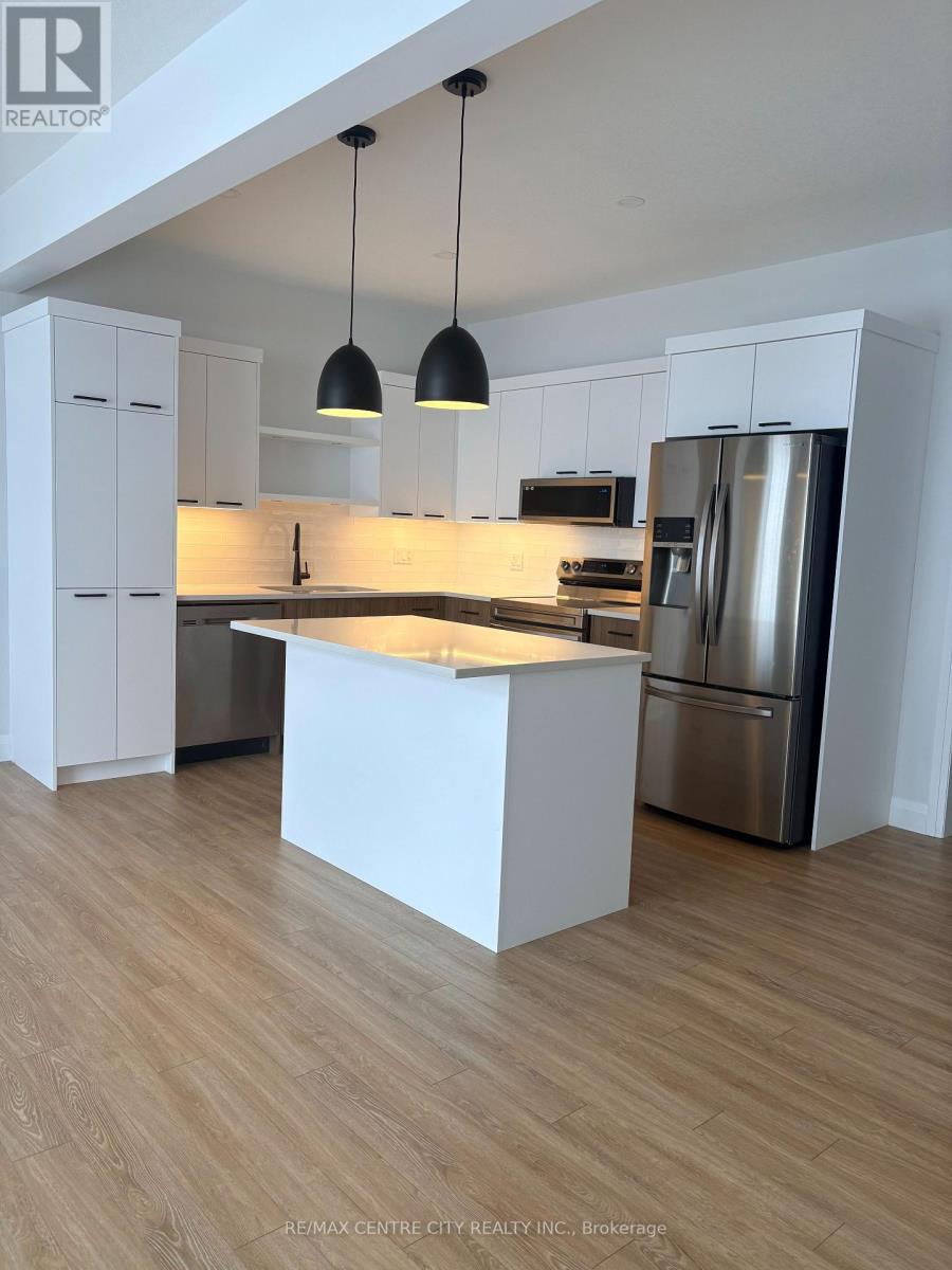 33 Evylean Court, St. Thomas, Ontario  N5P 3S6 - Photo 5 - X12766874