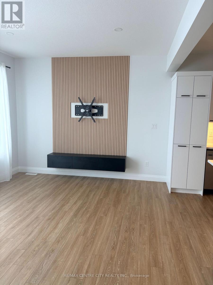 33 Evylean Court, St. Thomas, Ontario  N5P 3S6 - Photo 9 - X12766874