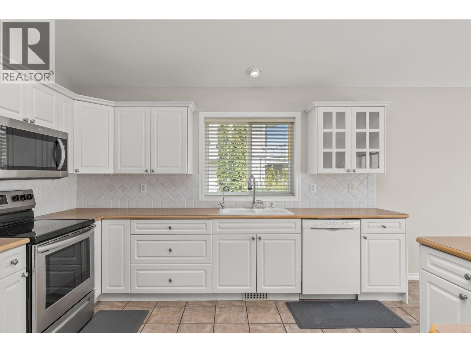 3513 Empire Place, West Kelowna, British Columbia  V4T 1Y5 - Photo 17 - 10374122