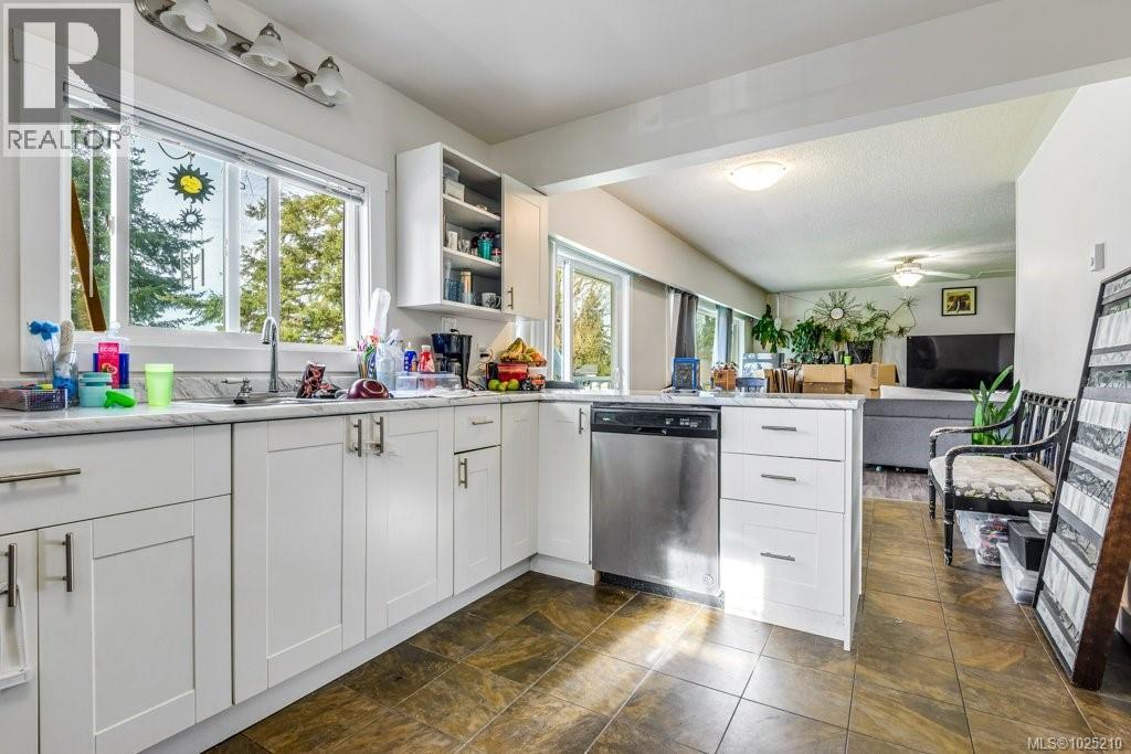 80 Masters Rd, Campbell River, British Columbia  V9W 2Z4 - Photo 25 - 1025210