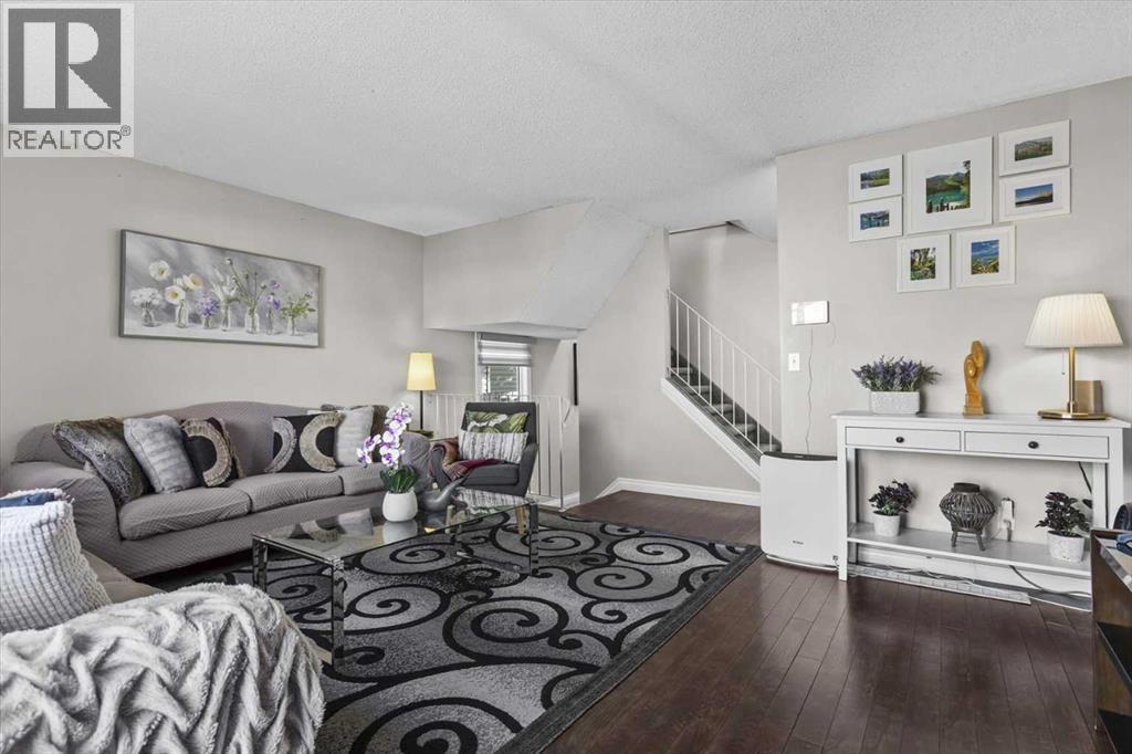 78 Templeson Crescent Ne, Calgary, Alberta  T1Y 5L8 - Photo 7 - A2283750