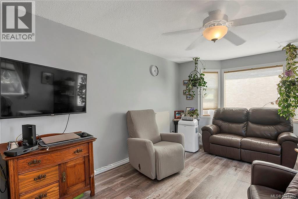 11 1630 Croation Rd, Campbell River, British Columbia  V9W 3T5 - Photo 9 - 1021303