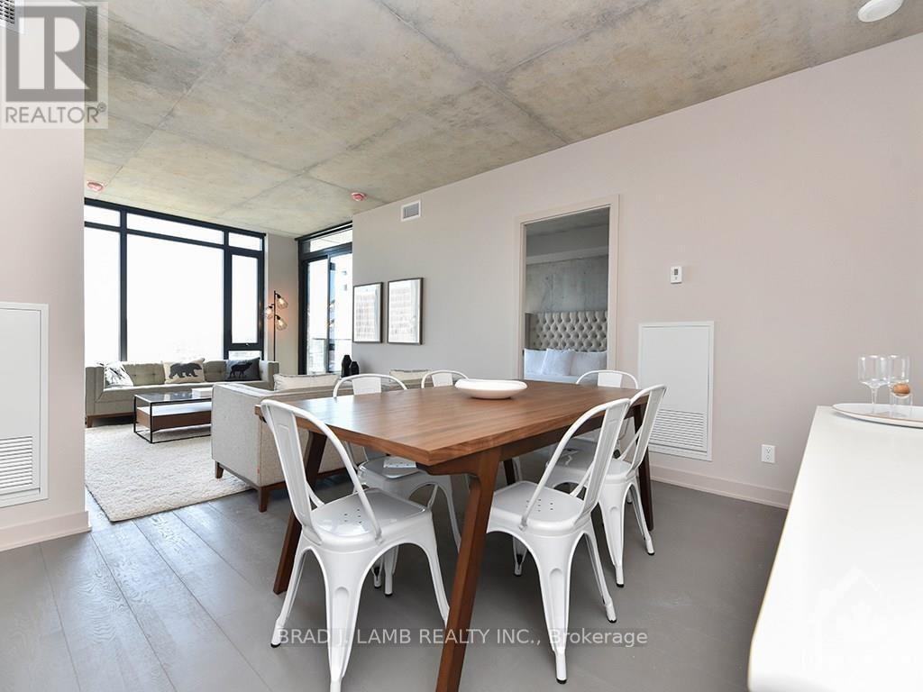 209 - 203 Catherine Street, Ottawa, Ontario  K2P 1J5 - Photo 4 - X12766762