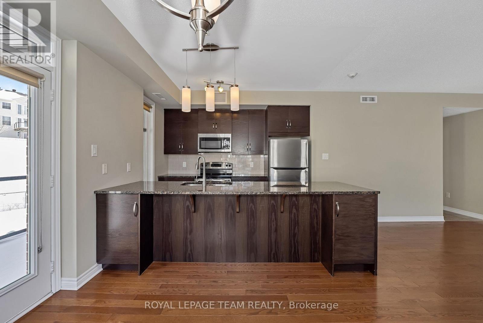 202 - 170 Guelph Private, Ottawa, Ontario  K2T 0J5 - Photo 14 - X12766768