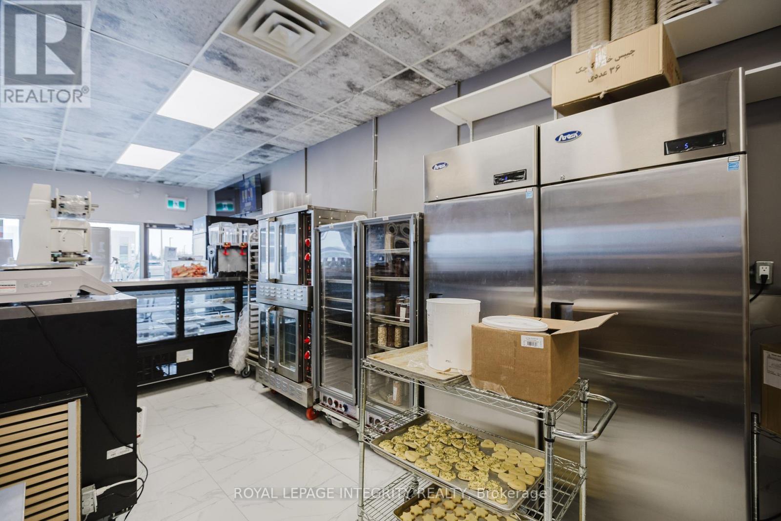 11 - 1950 Merivale Road, Ottawa, Ontario  K2G 5T5 - Photo 10 - X12766862