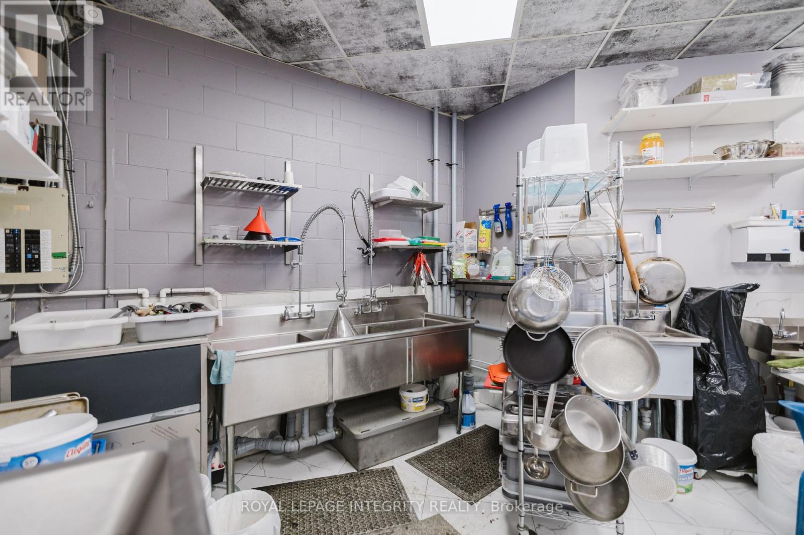 11 - 1950 Merivale Road, Ottawa, Ontario  K2G 5T5 - Photo 25 - X12766862