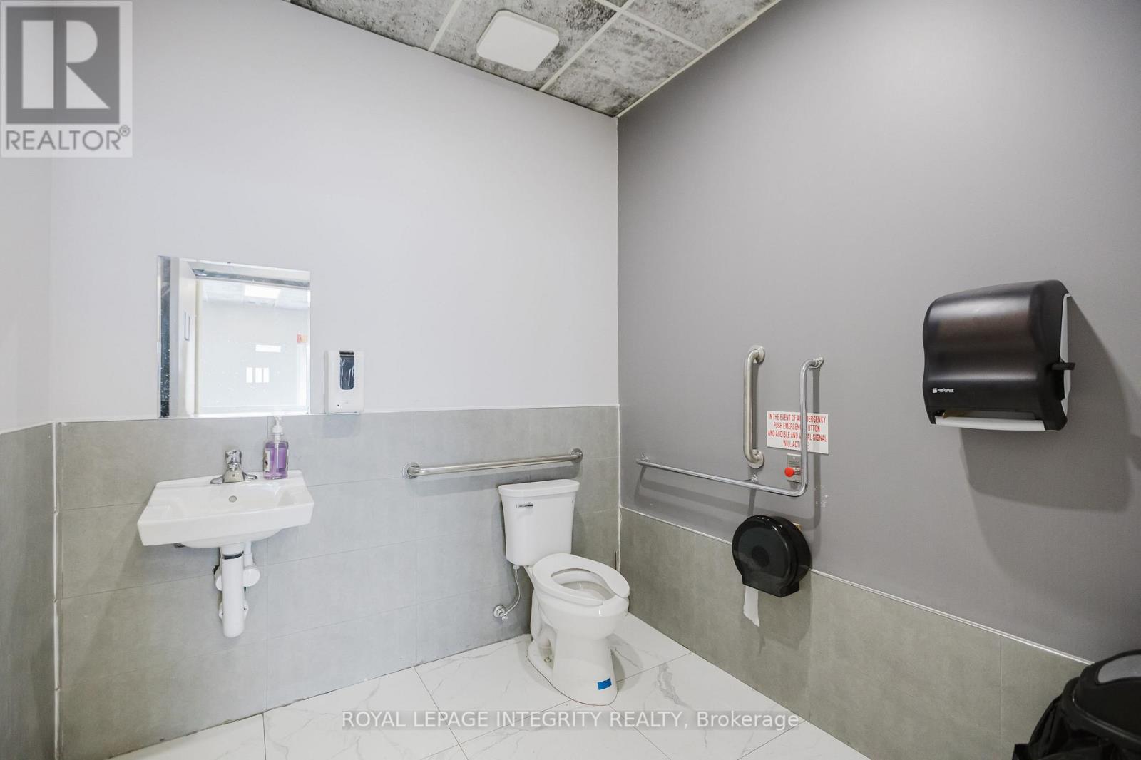 11 - 1950 Merivale Road, Ottawa, Ontario  K2G 5T5 - Photo 29 - X12766862