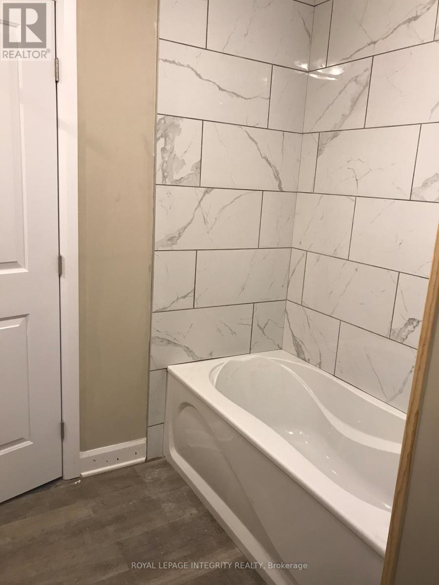 17 Roosevelt Drive, Smiths Falls, Ontario  K7A 3J7 - Photo 12 - X12766880