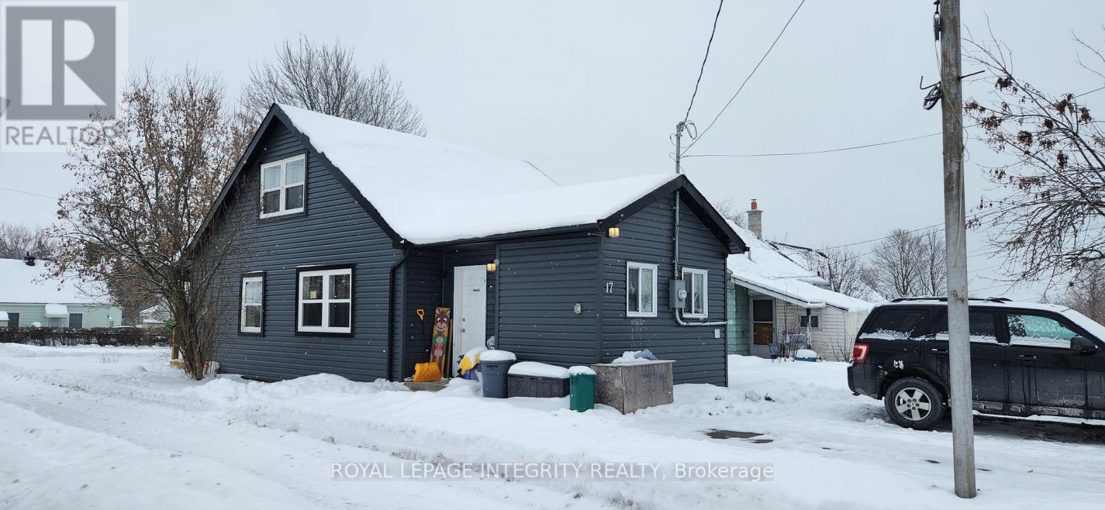 17 Roosevelt Drive, Smiths Falls, Ontario  K7A 3J7 - Photo 4 - X12766880