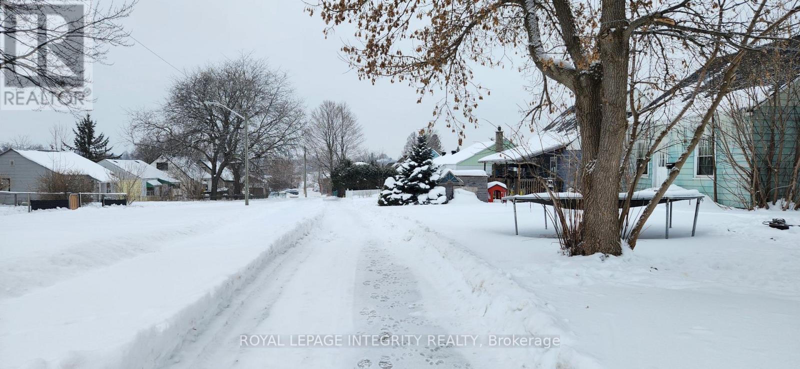 17 Roosevelt Drive, Smiths Falls, Ontario  K7A 3J7 - Photo 5 - X12766880