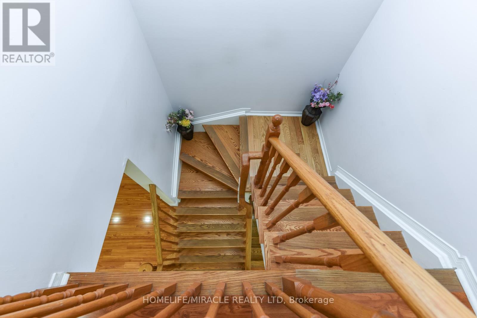 125 Seaside Circle, Brampton, Ontario  L6R 2G9 - Photo 29 - W12760758