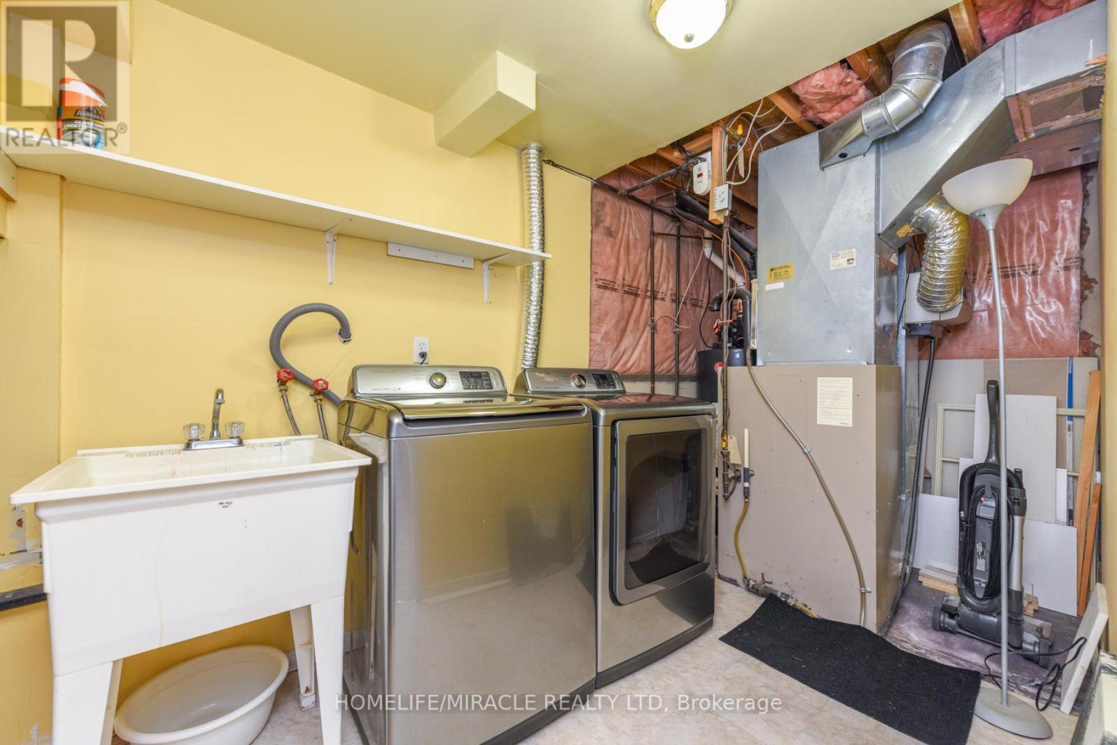 125 Seaside Circle, Brampton, Ontario  L6R 2G9 - Photo 38 - W12760758