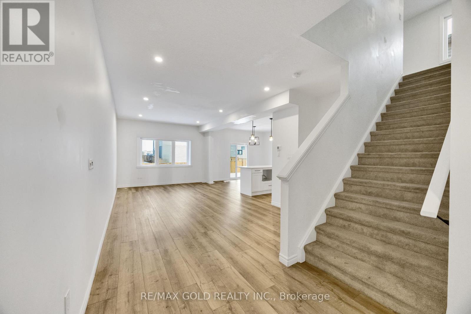 259 Byers Street, London South, Ontario  N6L 0J2 - Photo 8 - X12691578