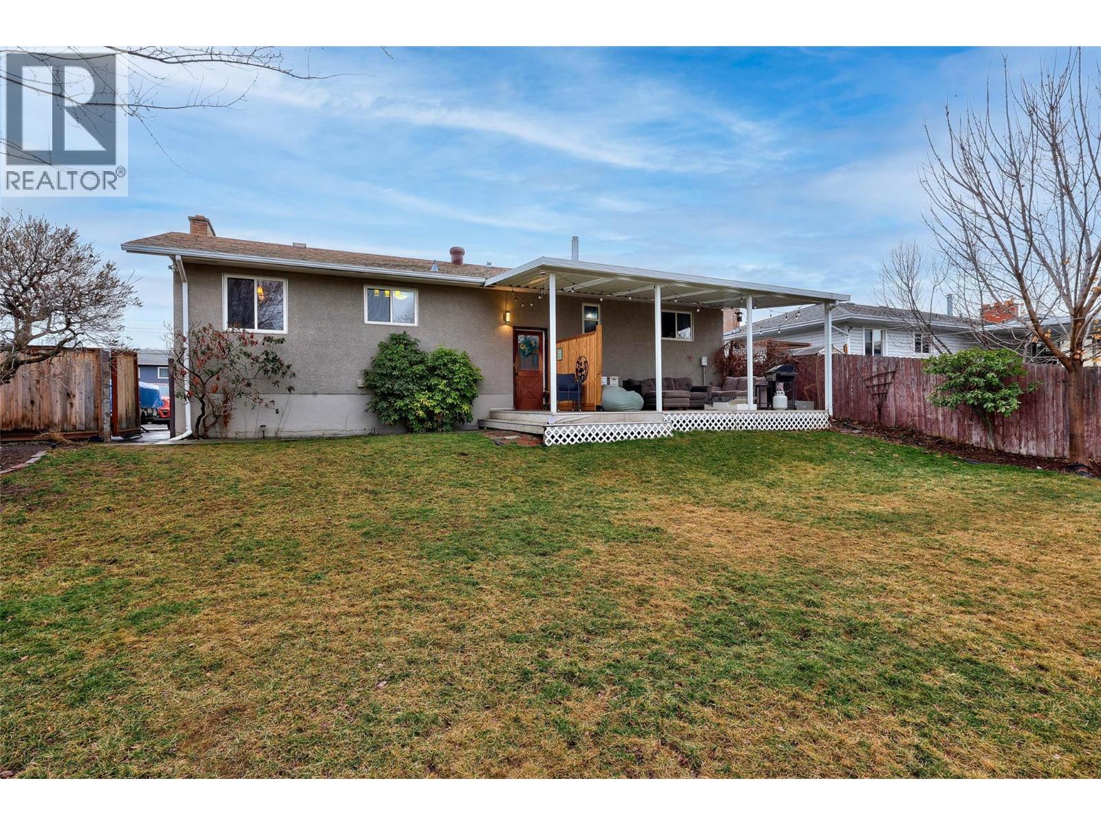 1024 Pembroke Avenue, Kamloops, British Columbia  V2B 1Z4 - Photo 31 - 10374492
