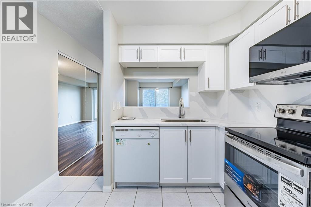 4 Elsinore Path Unit# 402, Etobicoke, Ontario  M8V 4G7 - Photo 9 - 40766770