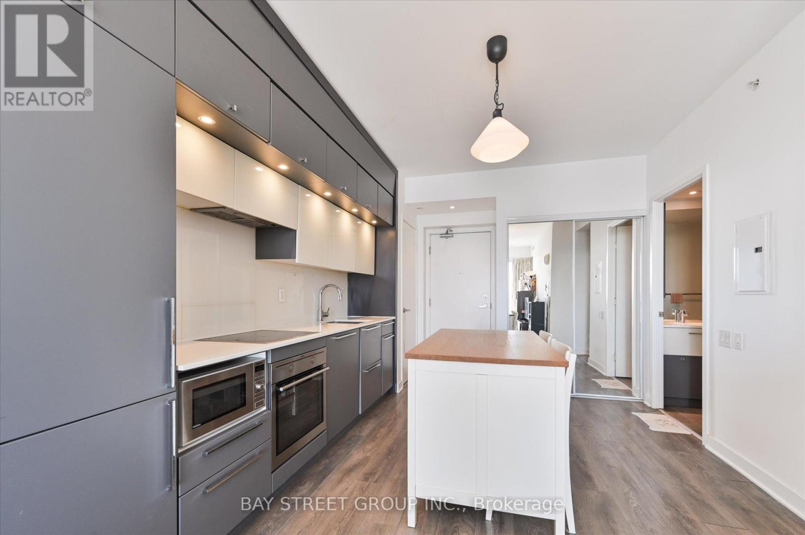 5002 - 15 Grenville Street, Toronto, Ontario  M4Y 0B9 - Photo 12 - C12766766