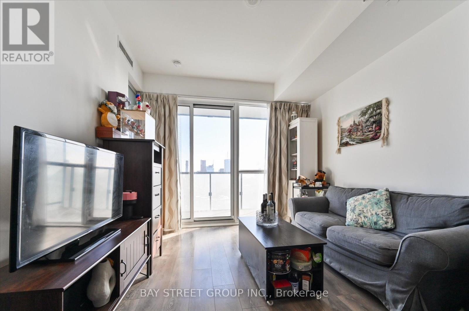 5002 - 15 Grenville Street, Toronto, Ontario  M4Y 0B9 - Photo 8 - C12766766