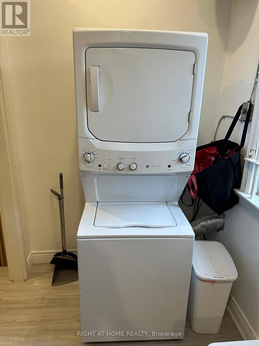 1639 Eglinton Avenue W, Toronto, Ontario  M6E 2H1 - Photo 7 - C12766788