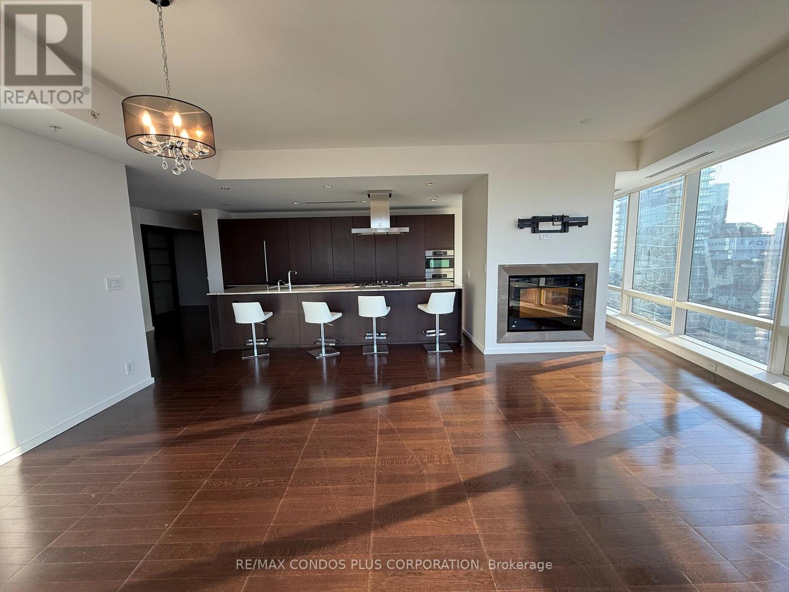 3105 - 180 University Avenue, Toronto, Ontario  M5H 0A2 - Photo 3 - C12766800