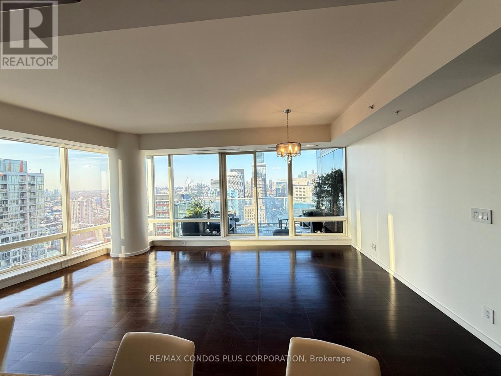 3105 - 180 University Avenue, Toronto, Ontario  M5H 0A2 - Photo 4 - C12766800