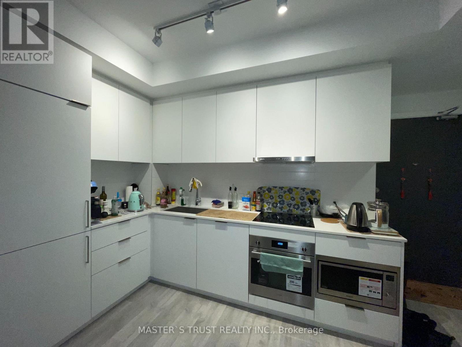 S1306 - 8 Olympic Garden Drive, Toronto, Ontario  M2M 0B9 - Photo 3 - C12766802