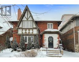 89 ORIOLE PARKWAY, Toronto, Ontario