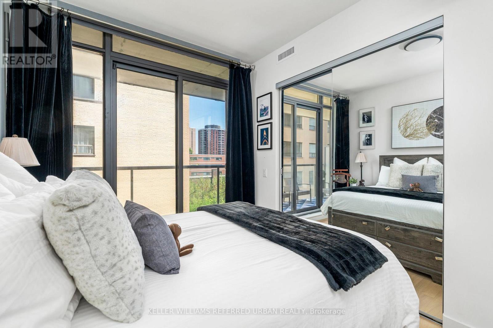 402 - 81 Wellesley Street E, Toronto, Ontario  M4Y 0C5 - Photo 12 - C12766834