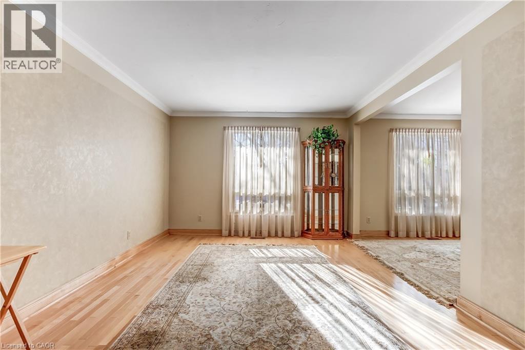 13 Churchill Circle, Simcoe, Ontario  N3Y 4Z4 - Photo 5 - 40802394