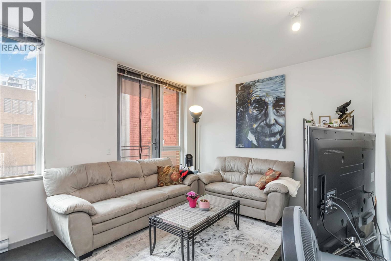 306 834 Johnson St, Victoria, British Columbia  V8W 1N3 - Photo 12 - 1024254