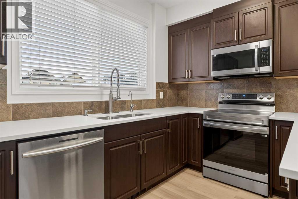 104 Masters Link Se, Calgary, Alberta  T3M 2N2 - Photo 12 - A2275519