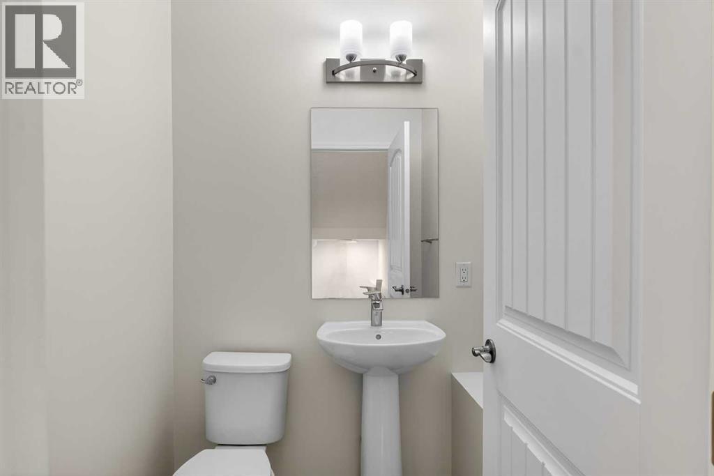 104 Masters Link Se, Calgary, Alberta  T3M 2N2 - Photo 17 - A2275519