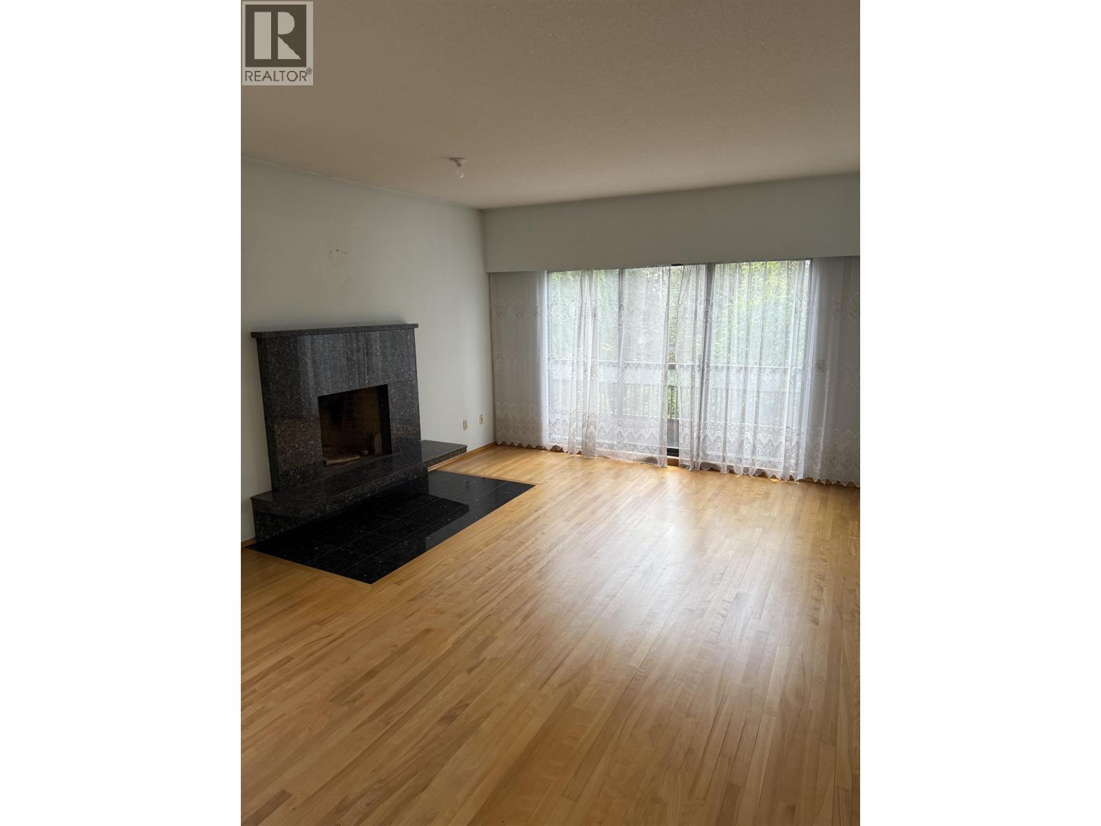 5652 Lancaster Street, Vancouver, British Columbia  V5R 4A5 - Photo 6 - R3087234