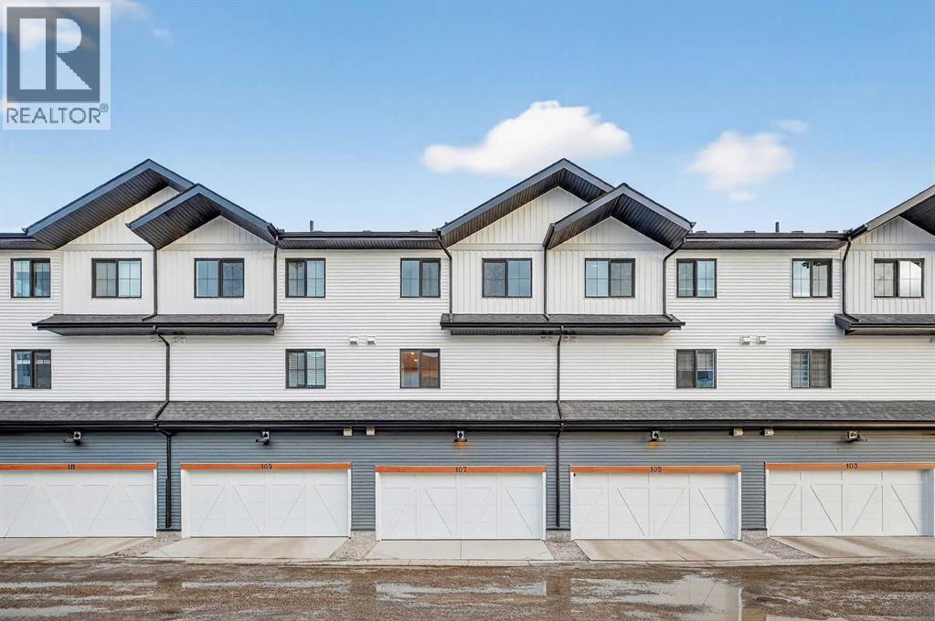 107, 1750 Rangeview Drive SE, Calgary, Alberta