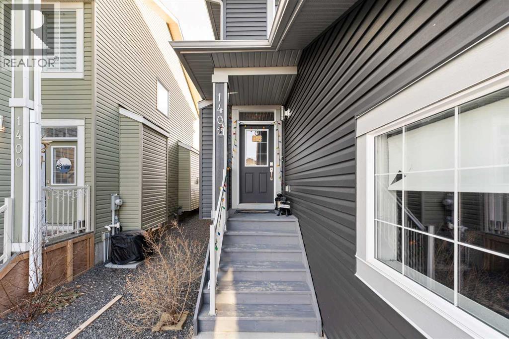 1402 Price Road, Carstairs, Alberta  T0M 0N0 - Photo 2 - A2280612