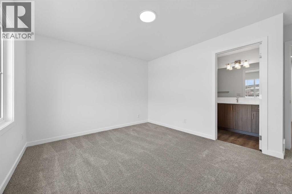 64 Creekside Drive Sw, Calgary, Alberta  T2X 6E2 - Photo 19 - A2282898