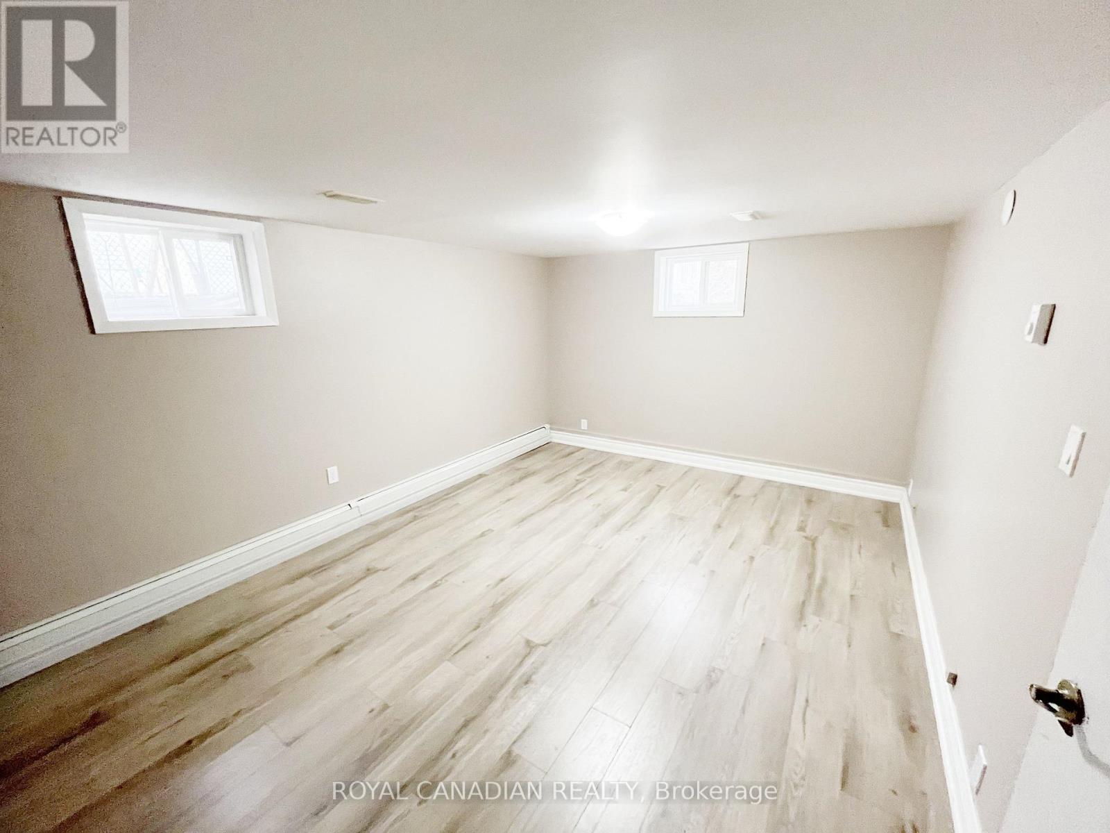 Bsmt - 644 Athol Street E, Oshawa, Ontario  L1H 1M3 - Photo 6 - E12766774