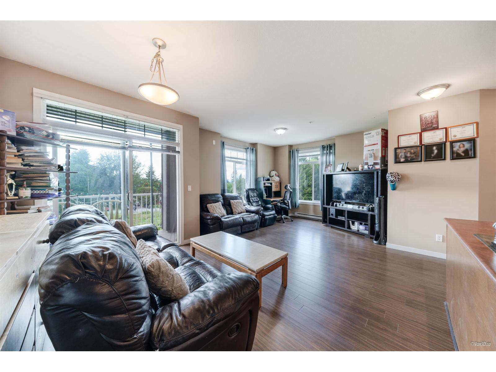 417 13277 108 Avenue, Surrey, British Columbia  V3T 0A9 - Photo 4 - R3087408