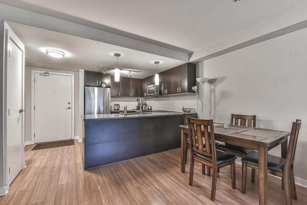 210 7511 120 Street, Delta, British Columbia  V4C 0C1 - Photo 8 - R3087425