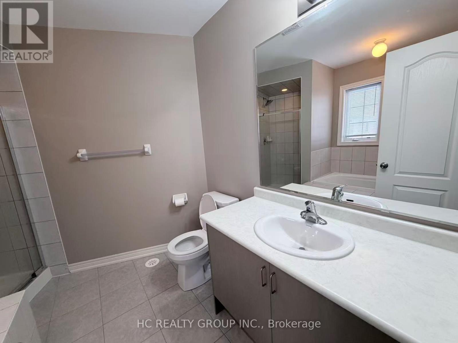 152 Roy Grove Way, Markham, Ontario  L3P 5Y7 - Photo 12 - N12766726