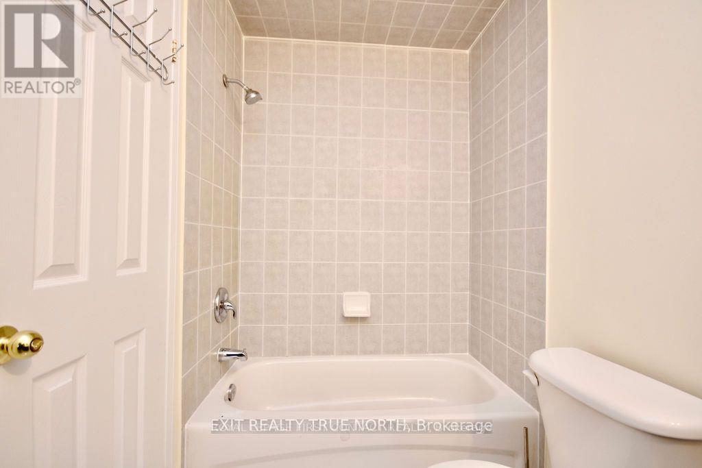 28 Sunset Place, Barrie (Holly), Ontario  L4N 0T7 - Photo 21 - S12766806