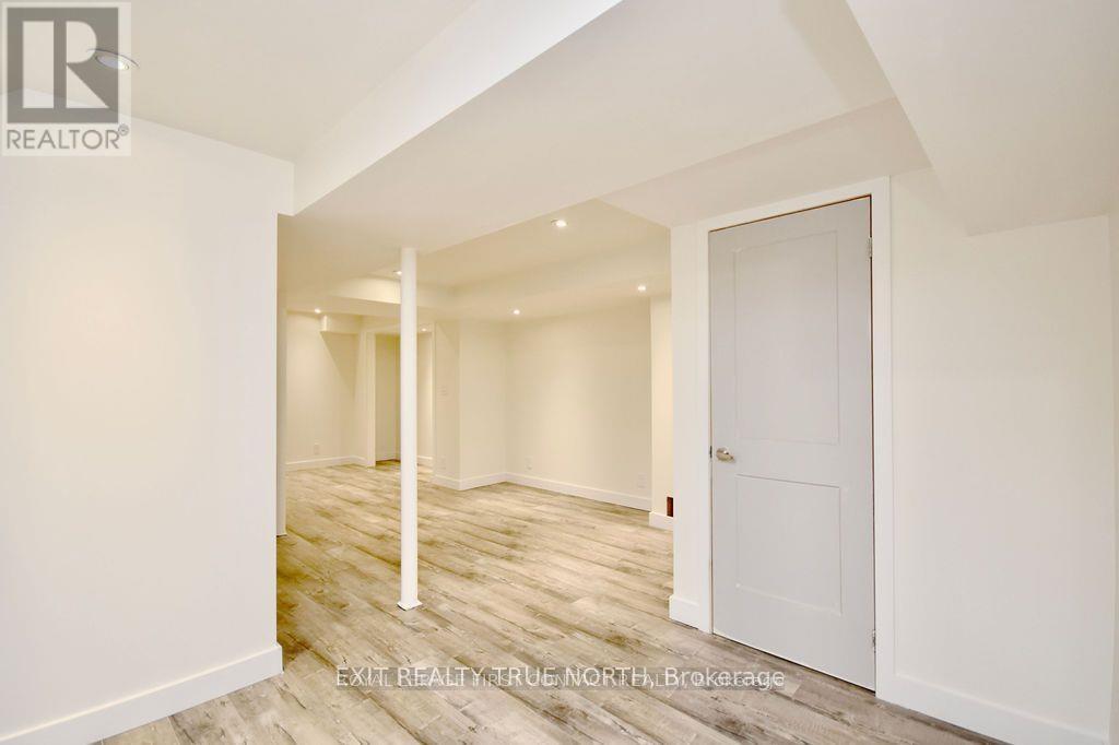 28 Sunset Place, Barrie (Holly), Ontario  L4N 0T7 - Photo 29 - S12766806