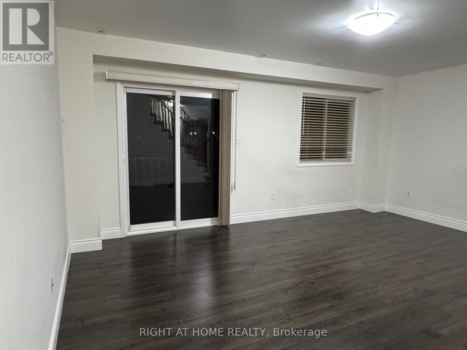 Upper - 11 Etienne Street, Toronto, Ontario  M1L 0A2 - Photo 8 - E12595152