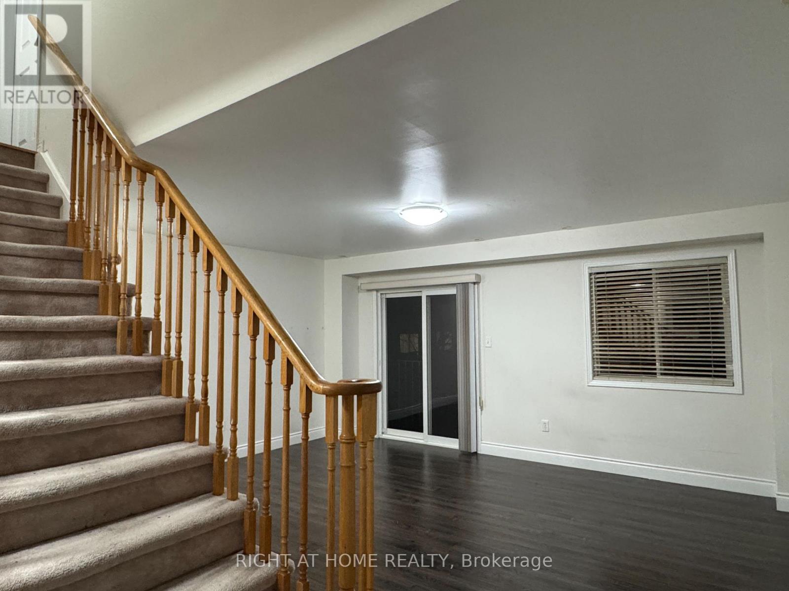 Upper - 11 Etienne Street, Toronto, Ontario  M1L 0A2 - Photo 6 - E12595152
