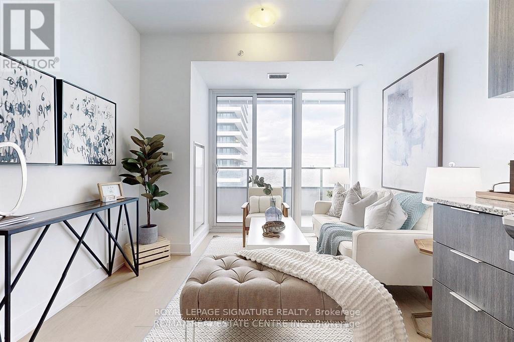 3903 - 20 Shore Breeze Drive, Toronto, Ontario  M8V 0C7 - Photo 4 - W12766704