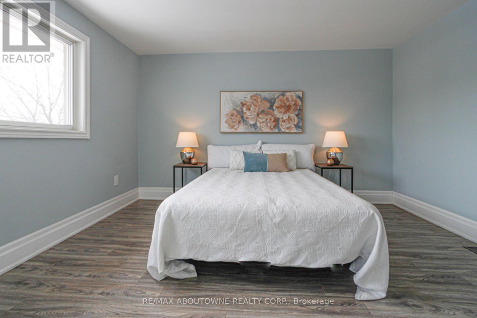 41 - 1532 Lancaster Drive, Oakville, Ontario  L6H 2Z3 - Photo 17 - W12766710